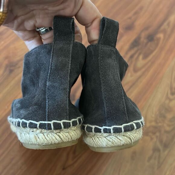 Vince gray suede espadrille size 6 - Picture 4 of 6